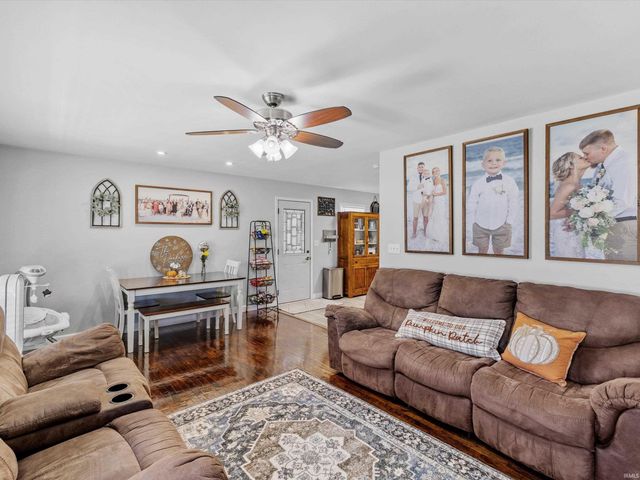 75 W Grissom Avenue, Rockport, IN 47635