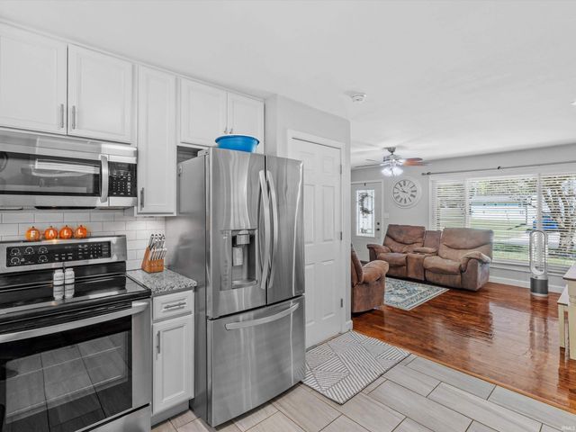 75 W Grissom Avenue, Rockport, IN 47635