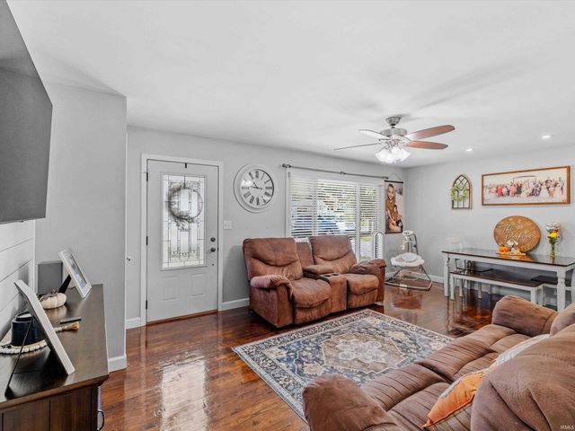 75 W Grissom Avenue, Rockport, IN 47635