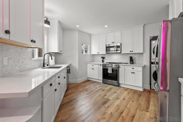3527 Park Villa Dr, San Diego, CA 92104