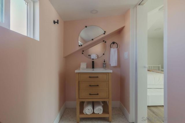 3527 Park Villa Dr, San Diego, CA 92104