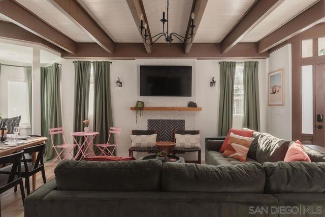 3527 Park Villa Dr, San Diego, CA 92104