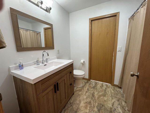441 E Acorn Drive, Beloit, WI 53511