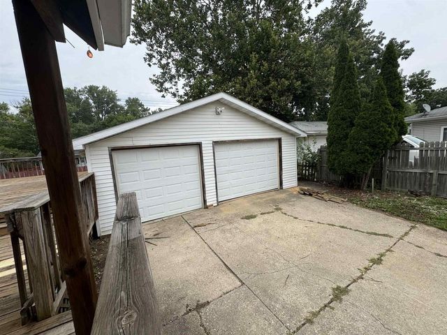 441 E Acorn Drive, Beloit, WI 53511
