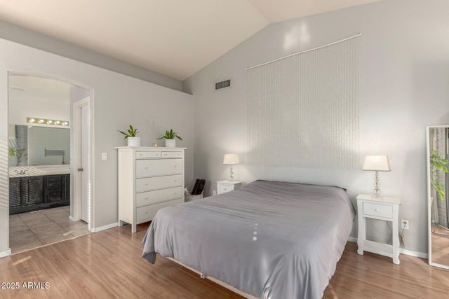 4545 E WOODLAND Drive, Phoenix, AZ 85048