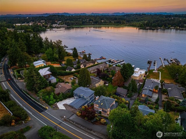 8533 NE Juanita Drive, Kirkland, WA 98034