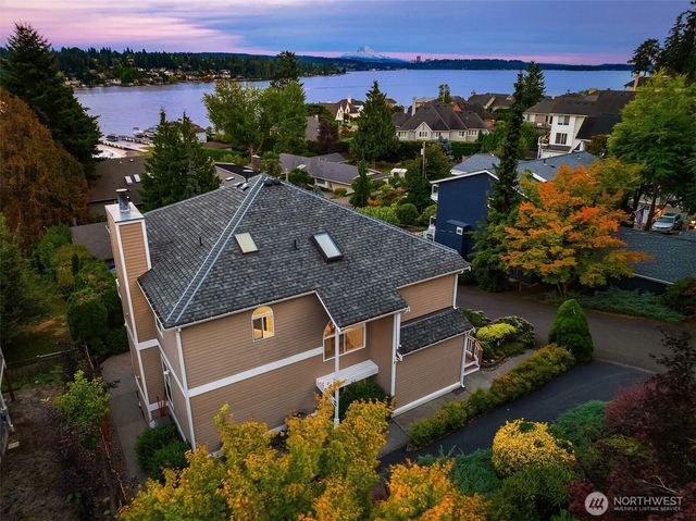 8533 NE Juanita Drive, Kirkland, WA 98034