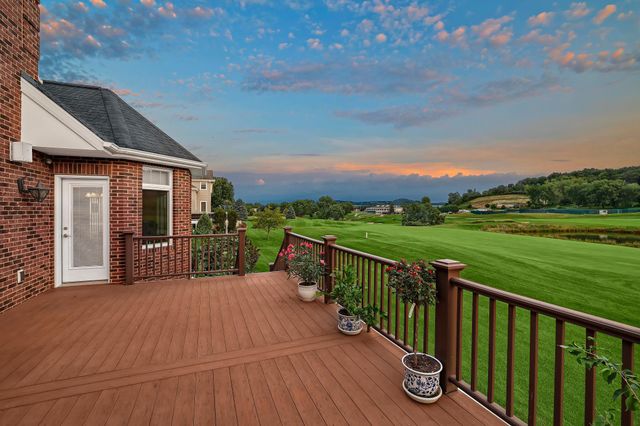 3312 Augusta Lane, Onalaska, WI 54650