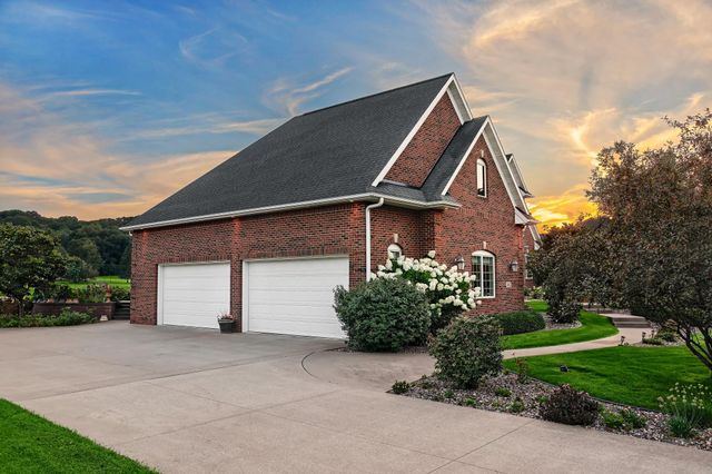 3312 Augusta Lane, Onalaska, WI 54650