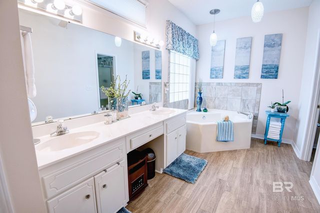 9132 Clubhouse Drive, Foley, AL 36535