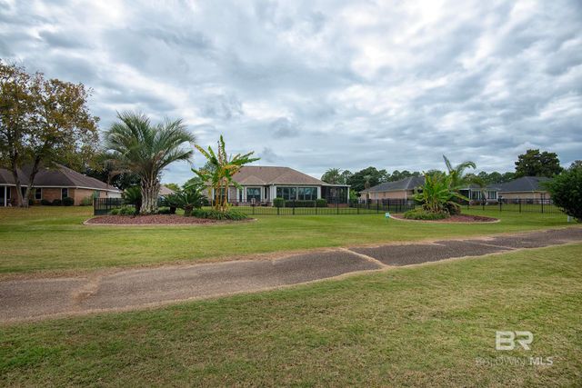 9132 Clubhouse Drive, Foley, AL 36535