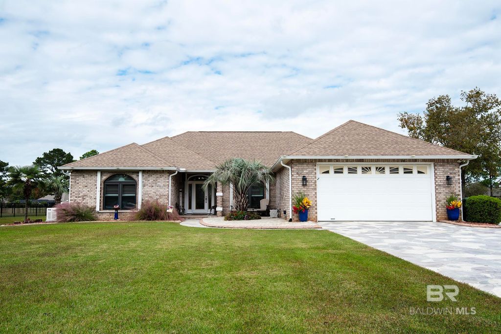 9132 Clubhouse Drive, Foley, AL 36535