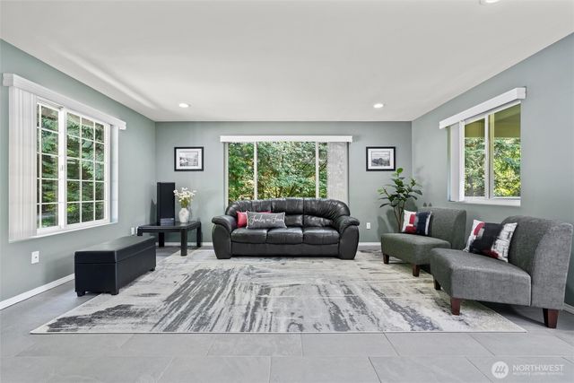 3809 234th Street NE, Arlington, WA 98223