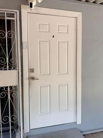 359 W 12th St 3, Hialeah, FL 33010