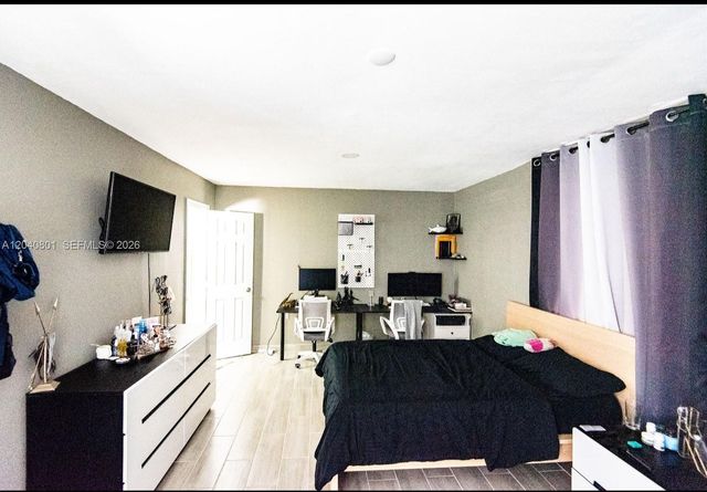 359 W 12th St 3, Hialeah, FL 33010
