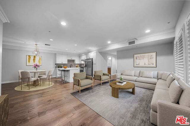 440 S Occidental Boulevard 104, Los Angeles, CA 90057