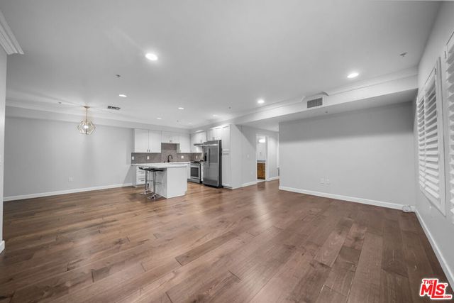 440 S Occidental Boulevard 104, Los Angeles, CA 90057