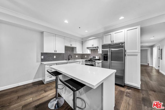 440 S Occidental Boulevard 104, Los Angeles, CA 90057