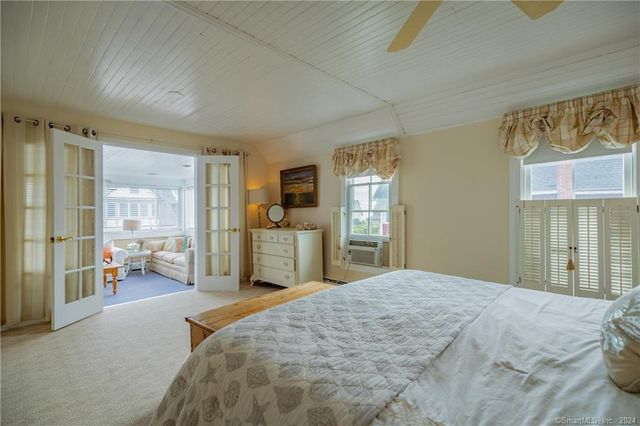 153 4th Avenue, Milford, CT 06460