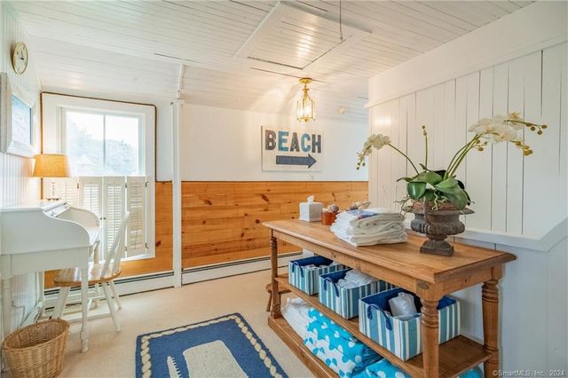 153 4th Avenue, Milford, CT 06460