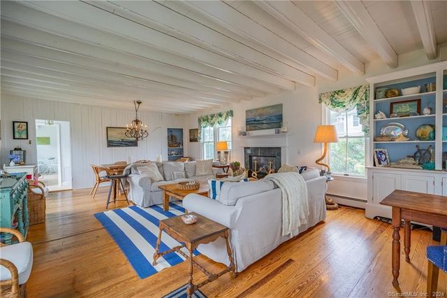 153 4th Avenue, Milford, CT 06460