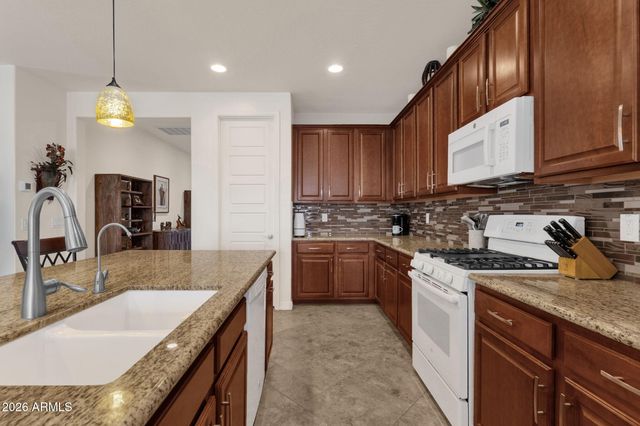 21960 N 97TH Glen, Peoria, AZ 85383