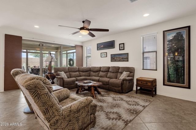 21960 N 97TH Glen, Peoria, AZ 85383