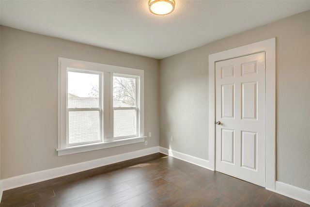 2932 Travis Avenue 2932, Fort Worth, TX 76110