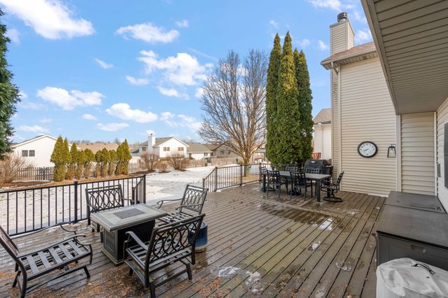 145 Stone Ridge Drive, Dyer, IN 46311