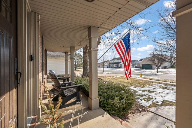 145 Stone Ridge Drive, Dyer, IN 46311