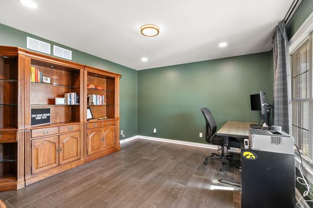 145 Stone Ridge Drive, Dyer, IN 46311