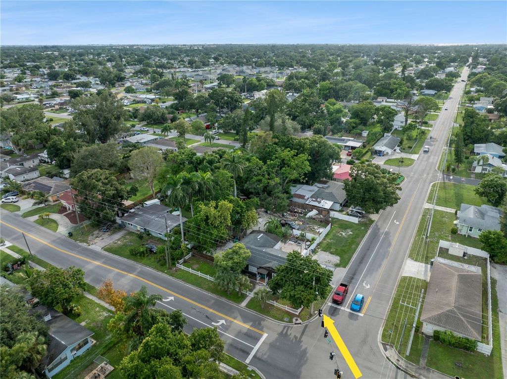 1702 26TH STREET W, BRADENTON, FL 34205 — exterior