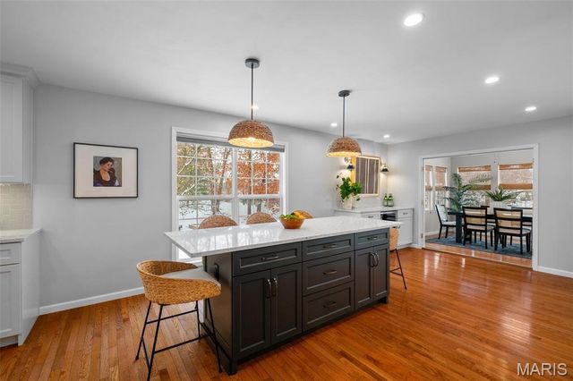 9440 Dennison Grove Court, Sunset Hills, MO 63126