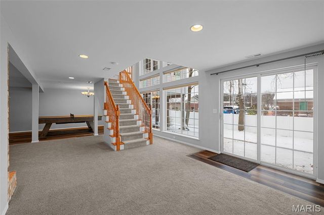 9440 Dennison Grove Court, Sunset Hills, MO 63126