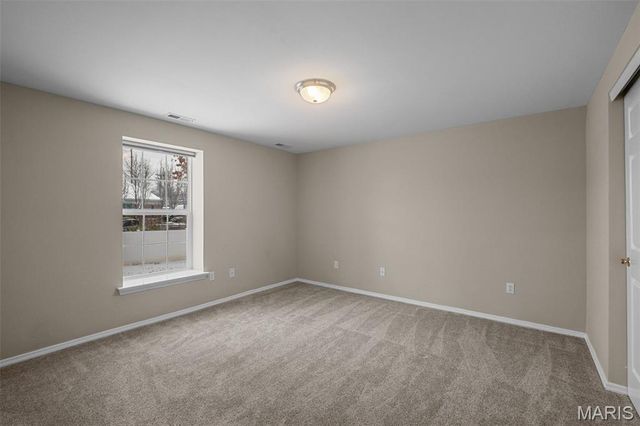 9440 Dennison Grove Court, Sunset Hills, MO 63126