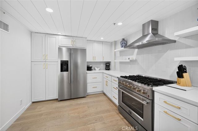 48 Sea Island Drive, Newport Beach, CA 92660