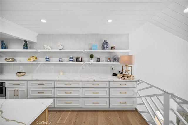 48 Sea Island Drive, Newport Beach, CA 92660