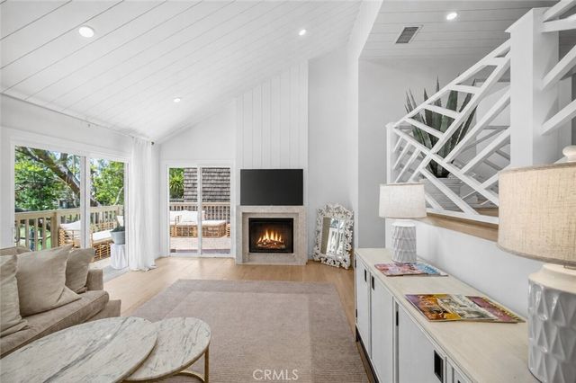48 Sea Island Drive, Newport Beach, CA 92660