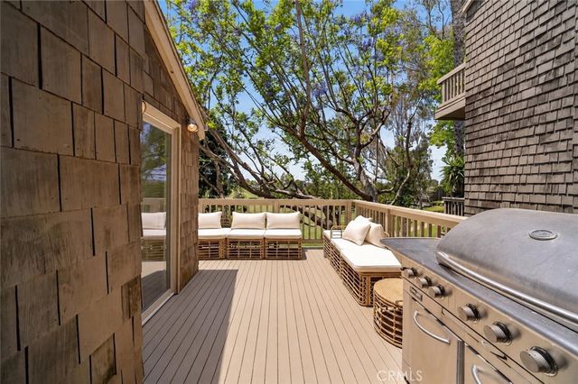 48 Sea Island Drive, Newport Beach, CA 92660