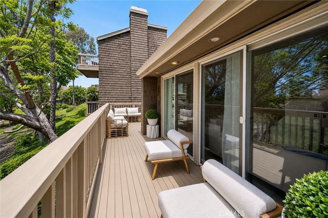 48 Sea Island Drive, Newport Beach, CA 92660
