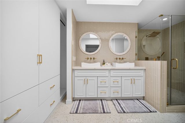 48 Sea Island Drive, Newport Beach, CA 92660