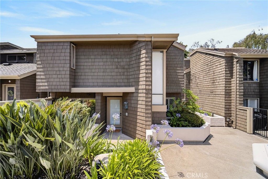 48 Sea Island Drive, Newport Beach, CA 92660