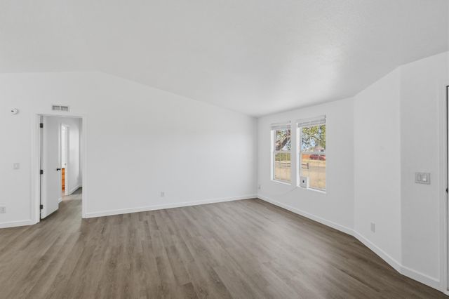 62 Calle De Chamesa Loop, Rio Communities, NM 87002