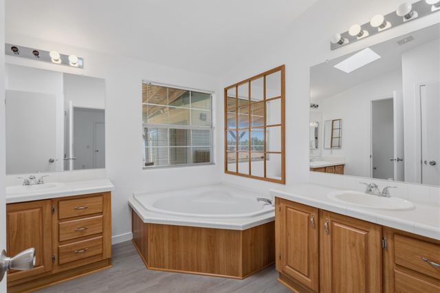 62 Calle De Chamesa Loop, Rio Communities, NM 87002
