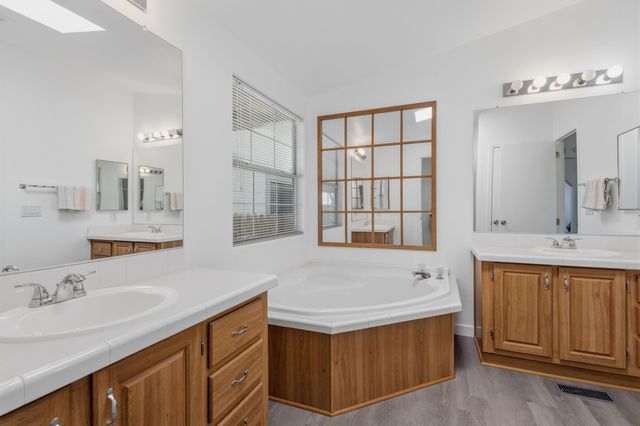62 Calle De Chamesa Loop, Rio Communities, NM 87002