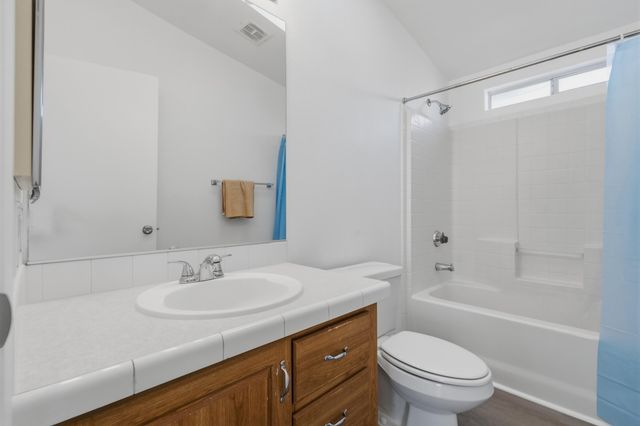 62 Calle De Chamesa Loop, Rio Communities, NM 87002