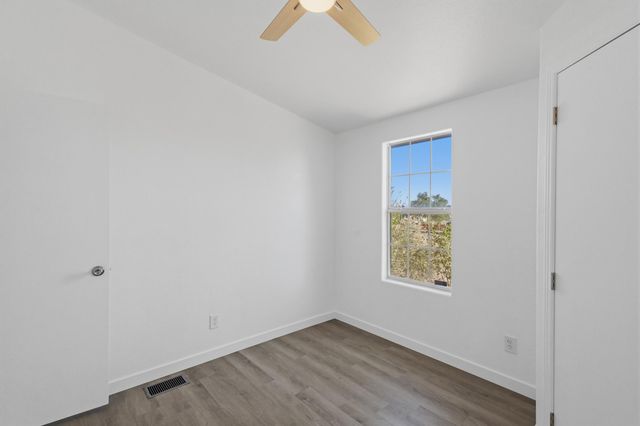 62 Calle De Chamesa Loop, Rio Communities, NM 87002