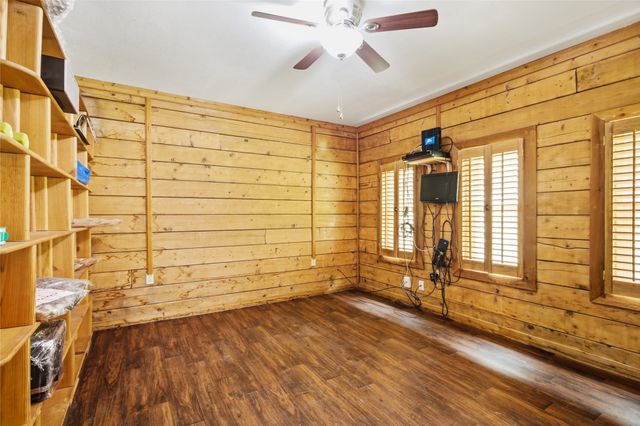 681 Mc Ada Drive, Midlothian, TX 76065