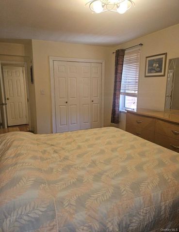 99-15 66 Avenue 2B, Rego Park, NY 11374