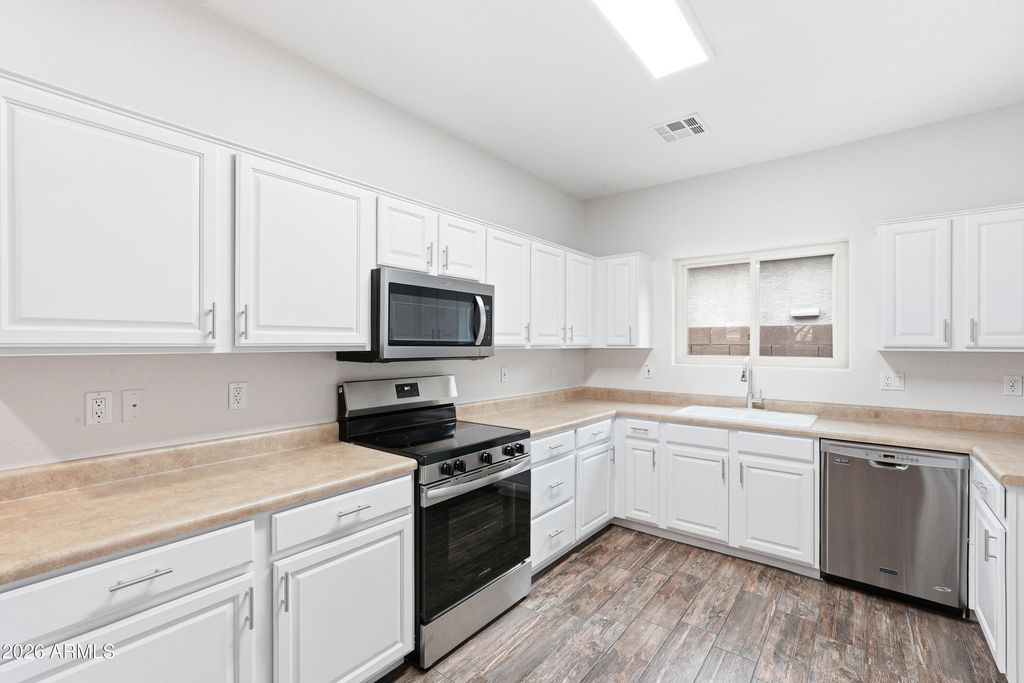 3442 E VERNON Street, Gilbert, AZ 85298 — photo 2